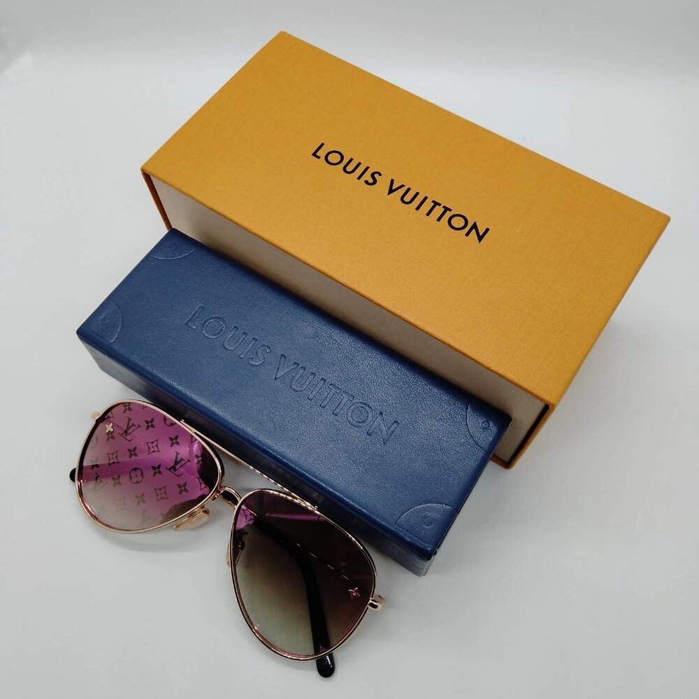 Louis Vuitton Sunglasses Z1781U Women's Gold mon-559-092425 - Picture 9 of 9